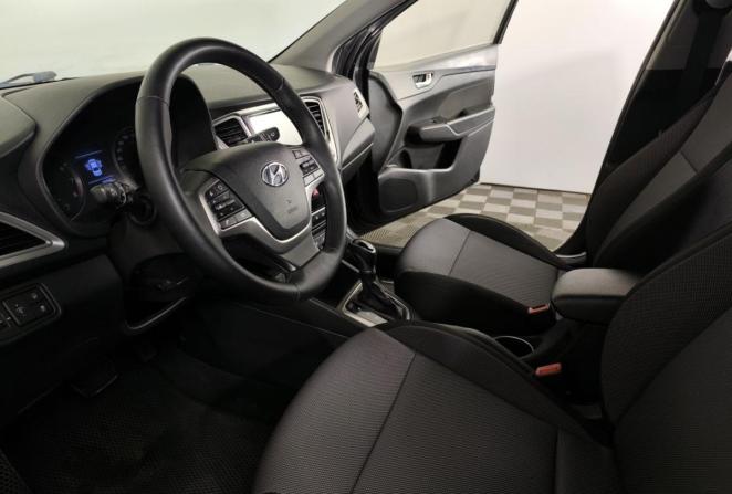 Hyundai Solaris II с пробегом 2019 года, цена 1 275 000 рублей, 107466 км, седан, Автокод Объявления