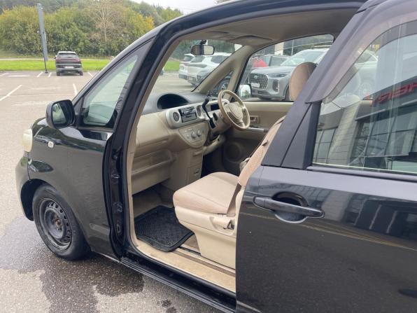 Toyota Porte I с пробегом 2007 года, цена 410 000 рублей, 210000 км, минивэн, Автокод Объявления
