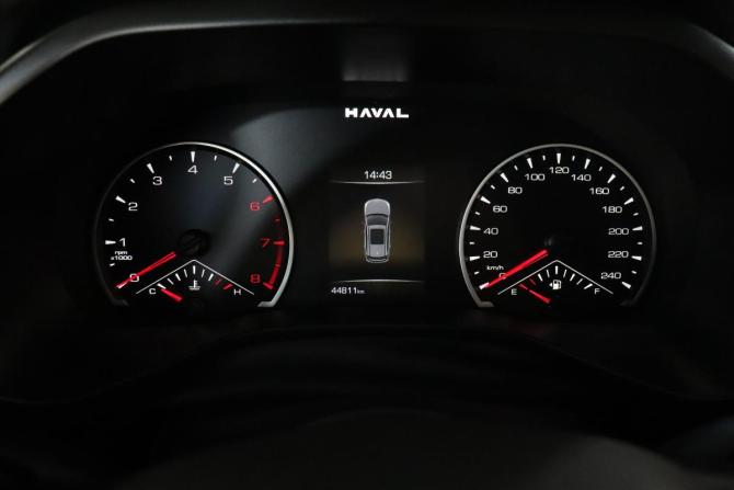 Haval Jolion I Рестайлинг с пробегом 2024 года, цена 1 819 000 рублей, 44811 км, внедорожник, Автокод Объявления