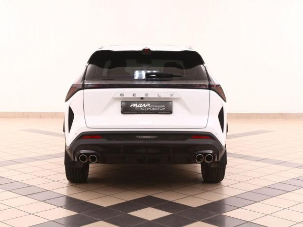 Geely Atlas II с пробегом 2023 года, цена 2 551 000 рублей, 35000 км, внедорожник, Автокод Объявления