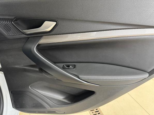 Lada (ВАЗ) Vesta I Рестайлинг (NG) с пробегом 2023 года, цена 1 162 000 рублей, 55888 км, седан, Автокод Объявления