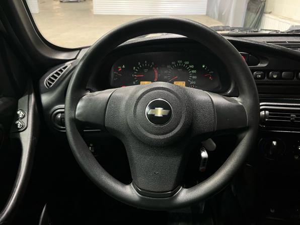 Chevrolet Niva I Рестайлинг с пробегом 2017 года, цена 700 000 рублей, 184178 км, внедорожник, Автокод Объявления