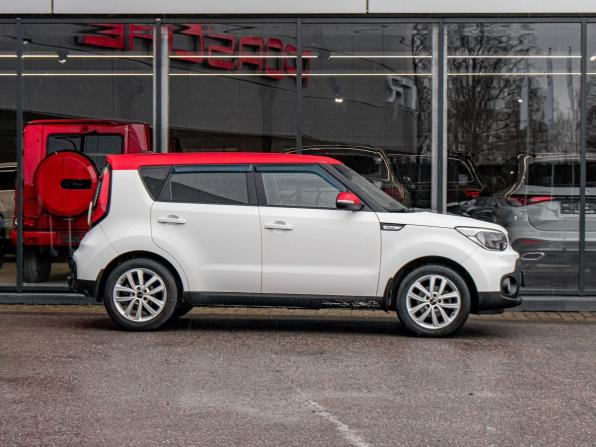 Kia Soul II Рестайлинг с пробегом 2018 года, цена 1 487 000 рублей, 150744 км, хэтчбек, Автокод Объявления