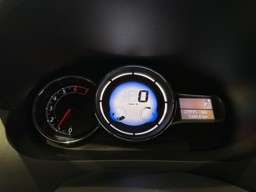 Renault Fluence I Рестайлинг Москва  - изображение 15