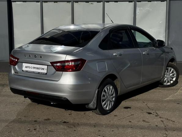 Lada (ВАЗ) Vesta I с пробегом 2022 года, цена 965 000 рублей, 118210 км, седан, Автокод Объявления