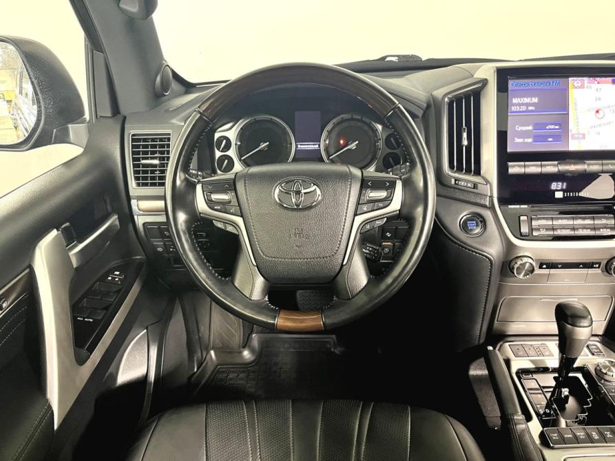 Toyota Land Cruiser 200 Series Рестайлинг 2 Пермь  - изображение 14