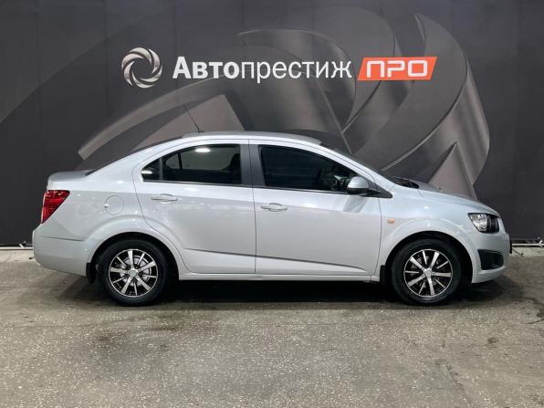 Chevrolet Aveo II с пробегом 2012 года, цена 855 000 рублей, 34600 км, седан, Автокод Объявления