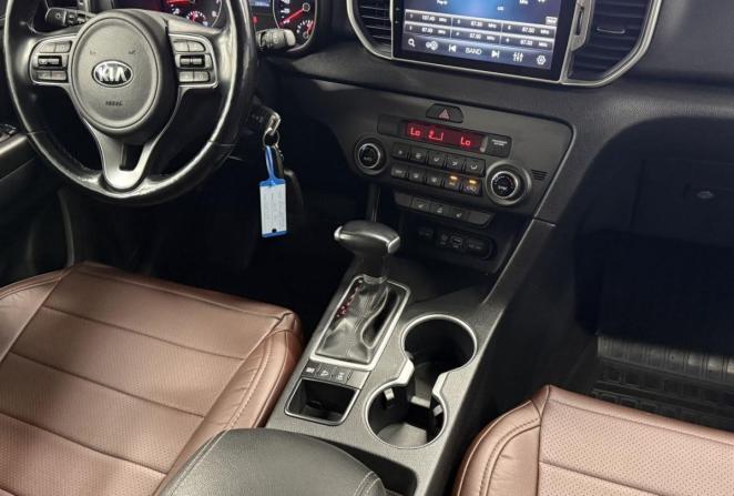 Kia Sportage IV с пробегом 2017 года, цена 1 920 000 рублей, 124601 км, внедорожник, Автокод Объявления