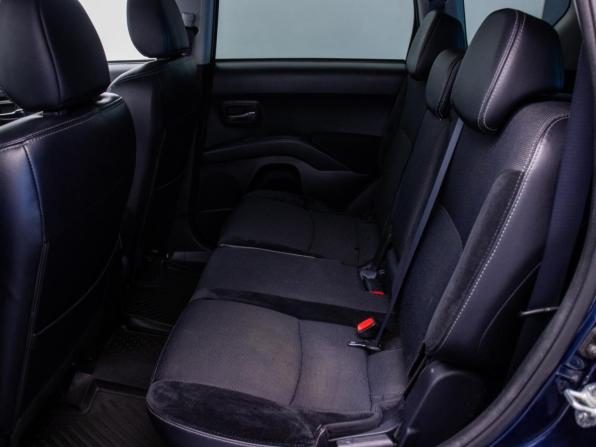 Peugeot 4007 с пробегом 2011 года, цена 820 000 рублей, 260021 км, внедорожник, Автокод Объявления