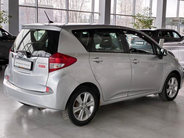 Subaru Trezia с пробегом 2011 года, цена 625 000 рублей, 124252 км, хэтчбек, Автокод Объявления