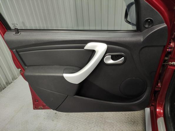 Renault Sandero I с пробегом 2012 года, цена 725 000 рублей, 76260 км, хэтчбек, Автокод Объявления