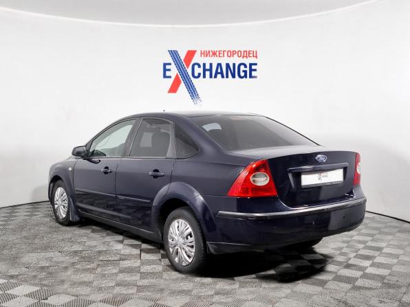 Ford Focus II с пробегом 2005 года, цена 339 000 рублей, 185703 км, седан, Автокод Объявления