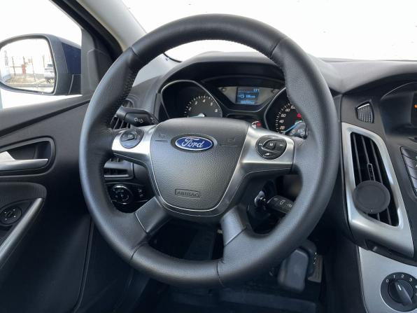 Ford Focus III с пробегом 2013 года, цена 672 000 рублей, 189797 км, седан, Автокод Объявления