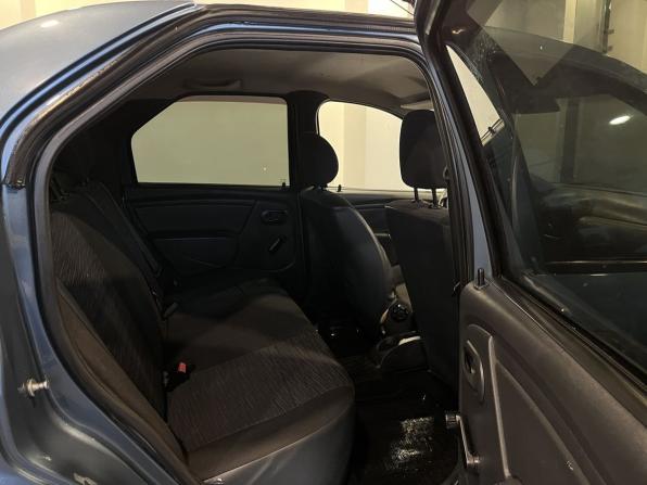 Renault Logan I Рестайлинг с пробегом 2011 года, цена 260 000 рублей, 204463 км, седан, Автокод Объявления