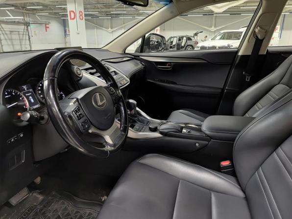 Lexus NX I с пробегом 2017 года, цена 2 950 000 рублей, 167625 км, внедорожник, Автокод Объявления