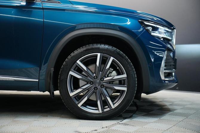 Geely Monjaro I с пробегом 2023 года, цена 3 340 000 рублей, 45000 км, внедорожник, Автокод Объявления