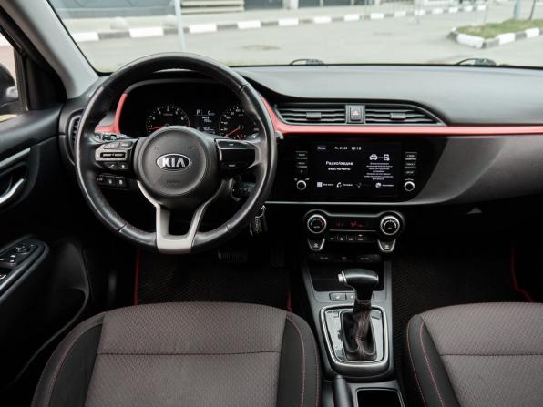 Kia Rio IV Рестайлинг с пробегом 2020 года, цена 1 308 000 рублей, 210083 км, седан, Автокод Объявления