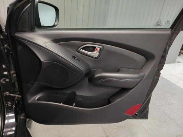 Hyundai ix35 I с пробегом 2011 года, цена 1 005 000 рублей, 135481 км, внедорожник, Автокод Объявления