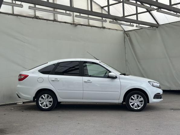 Lada (ВАЗ) Granta I Рестайлинг с пробегом 2023 года, цена 840 000 рублей, 40658 км, лифтбек, Автокод Объявления