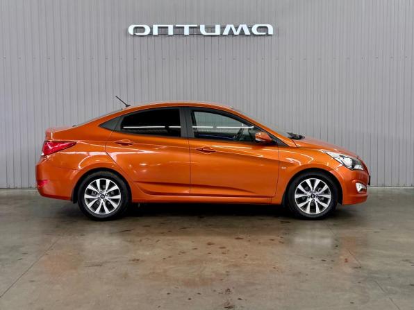 Hyundai Solaris I Рестайлинг с пробегом 2014 года, цена 967 000 рублей, 110781 км, седан, Автокод Объявления