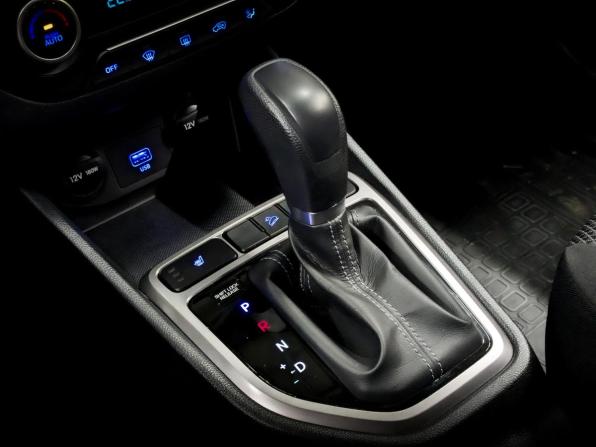 Hyundai Creta I Рестайлинг с пробегом 2021 года, цена 1 970 000 рублей, 77081 км, внедорожник, Автокод Объявления