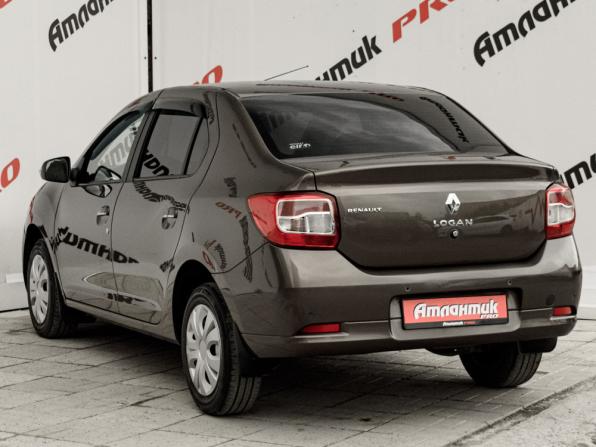 Renault Logan II Рестайлинг с пробегом 2018 года, цена 930 000 рублей, 139083 км, седан, Автокод Объявления