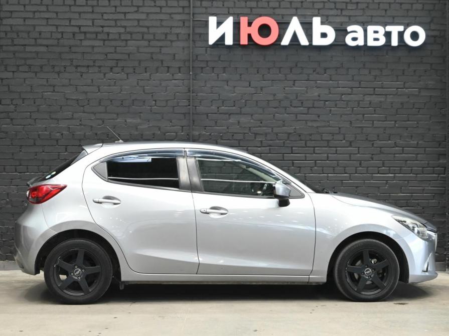 Mazda Demio IV (DJ) Екатеринбург  - изображение 9