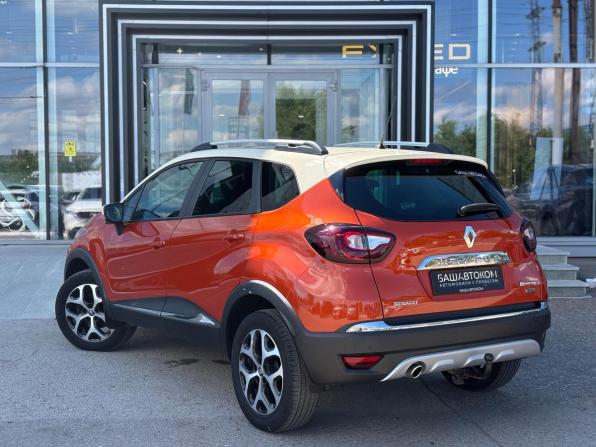 Renault Kaptur I с пробегом 2016 года, цена 1 540 000 рублей, 112376 км, внедорожник, Автокод Объявления