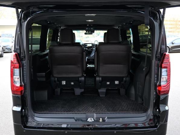 Toyota HiAce H300 с пробегом 2020 года, цена 7 520 000 рублей, 87017 км, минивэн, Автокод Объявления
