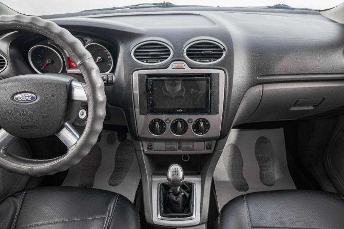 Ford Focus II Рестайлинг с пробегом 2010 года, цена 629 000 рублей, 299000 км, универсал, Автокод Объявления