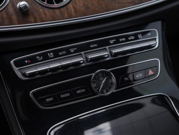 Mercedes-Benz E-Класс V (W213 S213 C238) с пробегом 2016 года, цена 2 149 000 рублей, 222068 км, седан, Автокод Объявления