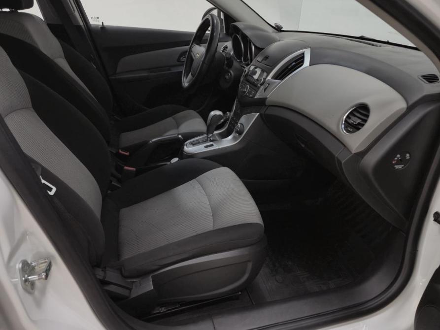 Chevrolet Cruze I Рестайлинг Альметьевск  - изображение 16