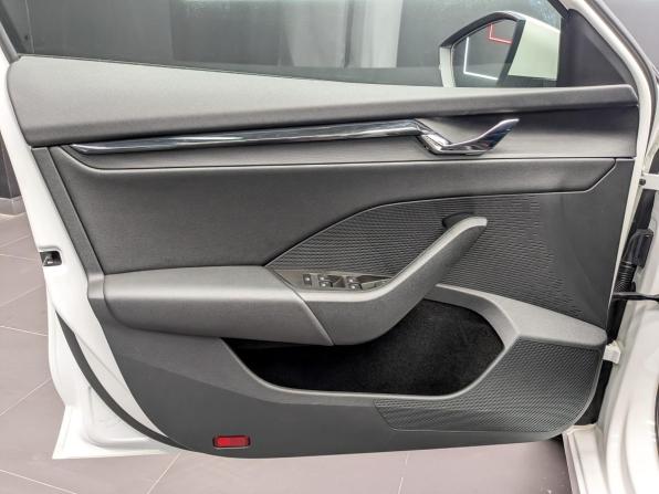 Skoda Octavia IV (A8) с пробегом 2021 года, цена 2 270 000 рублей, 76284 км, лифтбек, Автокод Объявления