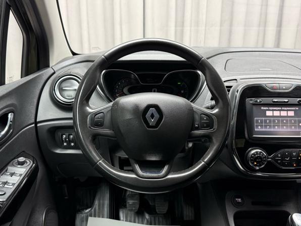 Renault Kaptur I с пробегом 2017 года, цена 1 649 000 рублей, 97000 км, внедорожник, Автокод Объявления