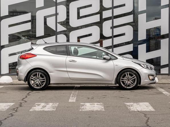 Kia Ceed II с пробегом 2013 года, цена 1 219 000 рублей, 154734 км, хэтчбек, Автокод Объявления