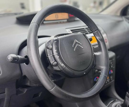 Citroen C4 I Рестайлинг с пробегом 2010 года, цена 499 000 рублей, 185000 км, хэтчбек, Автокод Объявления