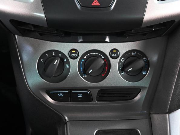 Ford Focus III с пробегом 2014 года, цена 799 000 рублей, 192818 км, универсал, Автокод Объявления