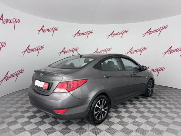 Hyundai Solaris I с пробегом 2013 года, цена 789 000 рублей, 182641 км, седан, Автокод Объявления