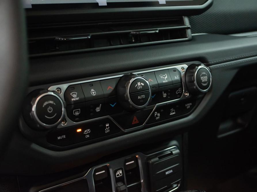 Jeep Wrangler IV (JL) Рестайлинг Новосибирск  - изображение 12