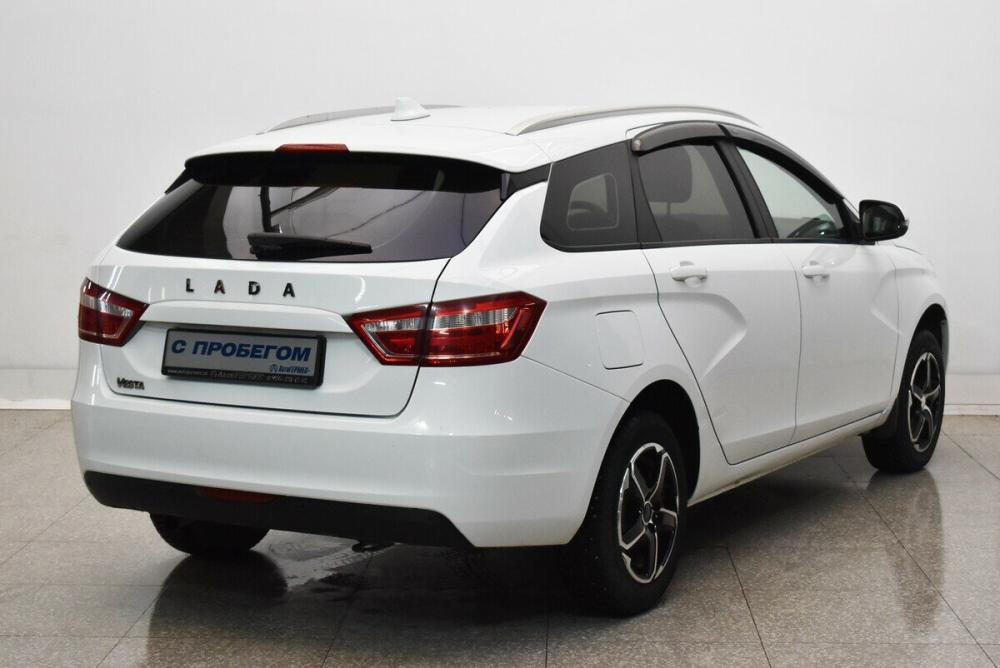 Lada (ВАЗ) Vesta I Москва  - изображение 4