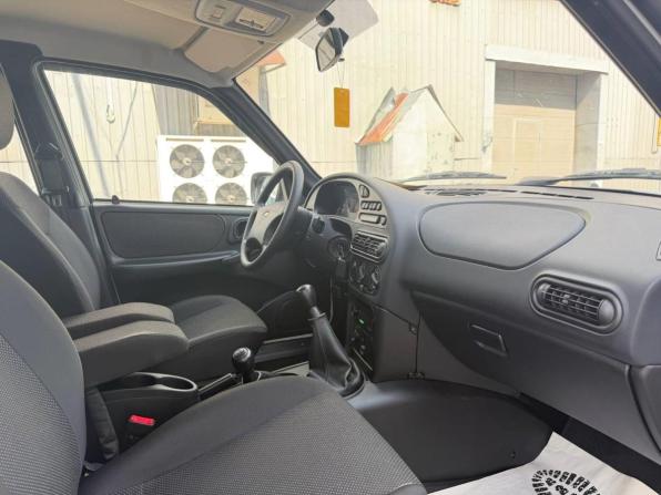 Lada (ВАЗ) Niva Travel I с пробегом 2024 года, цена 997 500 рублей, 37223 км, внедорожник, Автокод Объявления