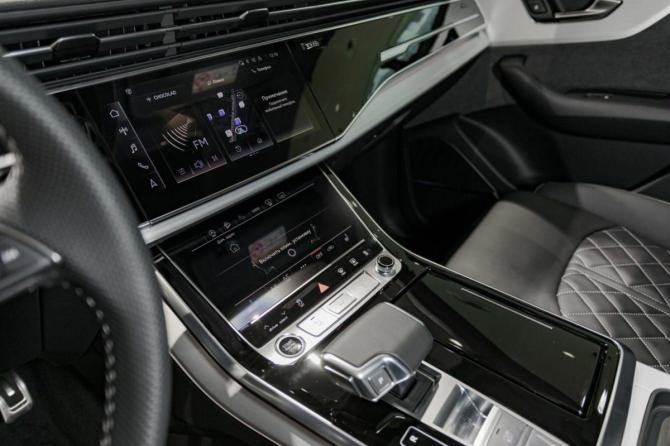 Новый Audi Q8 I (4M) Рестайлинг 2025 года, цена 14 019 000 рублей, внедорожник, Автокод Объявления