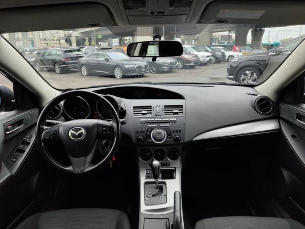 Mazda 3 II (BL) с пробегом 2011 года, цена 875 000 рублей, 136035 км, хэтчбек, Автокод Объявления
