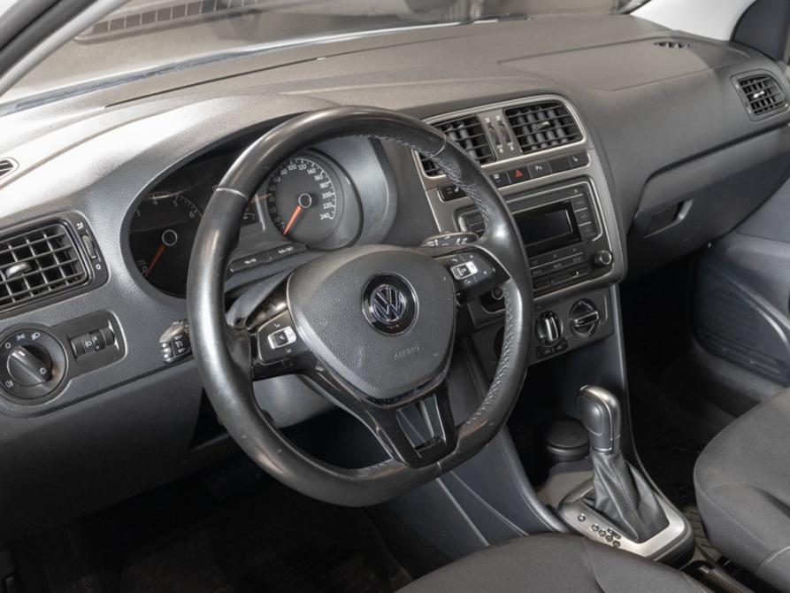 Volkswagen Polo V Рестайлинг Казань  - изображение 5