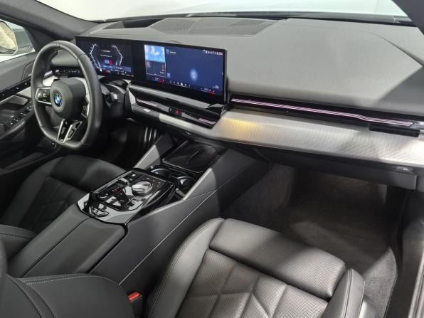 BMW 5 серии VIII (G60/G61/G68) с пробегом 2024 года, цена 7 590 000 рублей, 34654 км, седан, Автокод Объявления