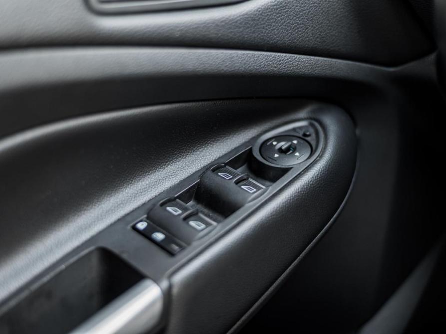 Ford Kuga II Рестайлинг Санкт-Петербург  - изображение 9