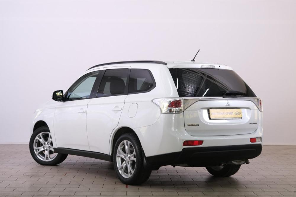 Mitsubishi Outlander III Омск  - изображение 5