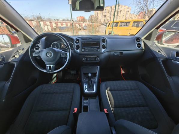 Volkswagen Tiguan I Рестайлинг с пробегом 2011 года, цена 879 000 рублей, 318668 км, внедорожник, Автокод Объявления
