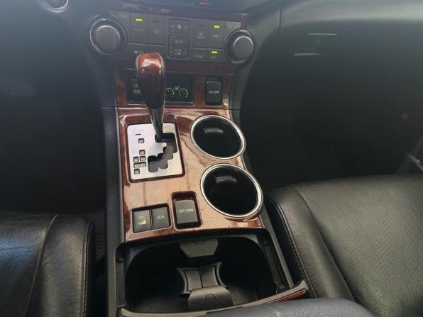 Toyota Highlander II (XU40) Рестайлинг с пробегом 2011 года, цена 1 499 000 рублей, 239754 км, внедорожник, Автокод Объявления
