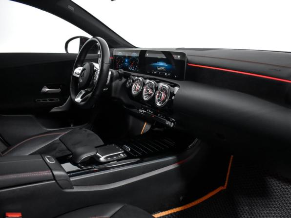 Mercedes-Benz CLA II (C118 X118) с пробегом 2020 года, цена 3 875 000 рублей, 25634 км, седан, Автокод Объявления